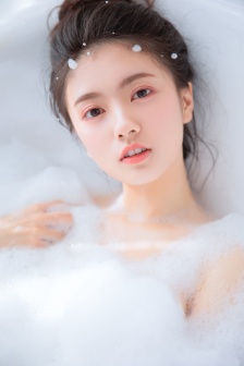 左耳